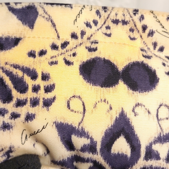 GUCCI by TOM FORD 2000 Navy 9Abstract Floral Canvas Toiletry Pouch Bag Authentic - Picture 11 of 16